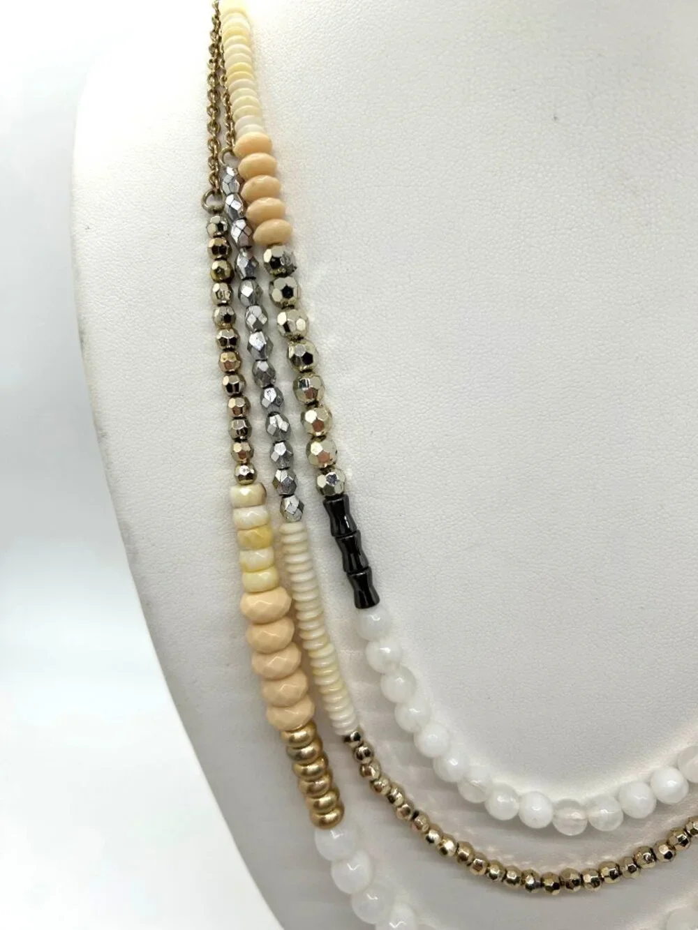 Vintage 3 Strand Layered Beaded Necklace White Tan Gold Tone Chic Boho